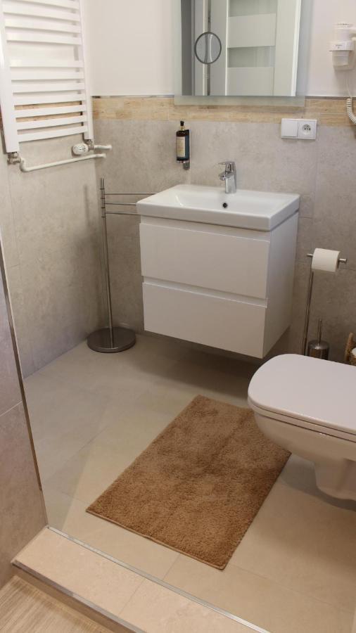 Parkidylle Apartment ชวีโนวิชแจ ภายนอก รูปภาพ